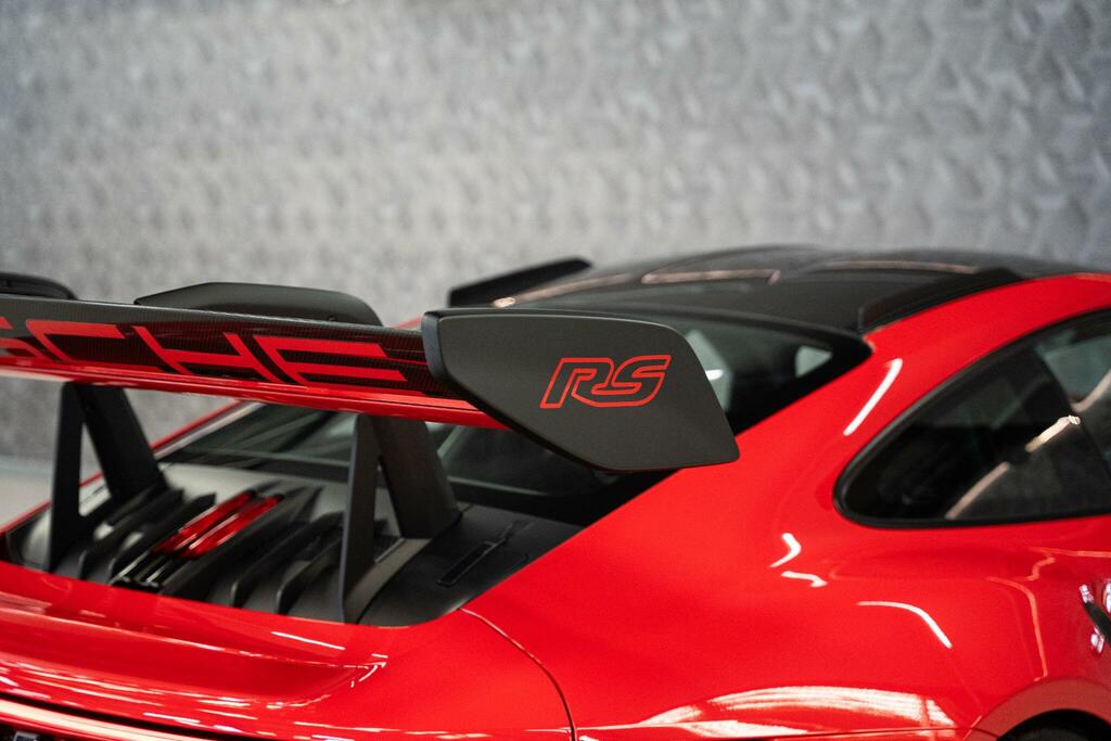 Porsche 911 St 2025 Black #82