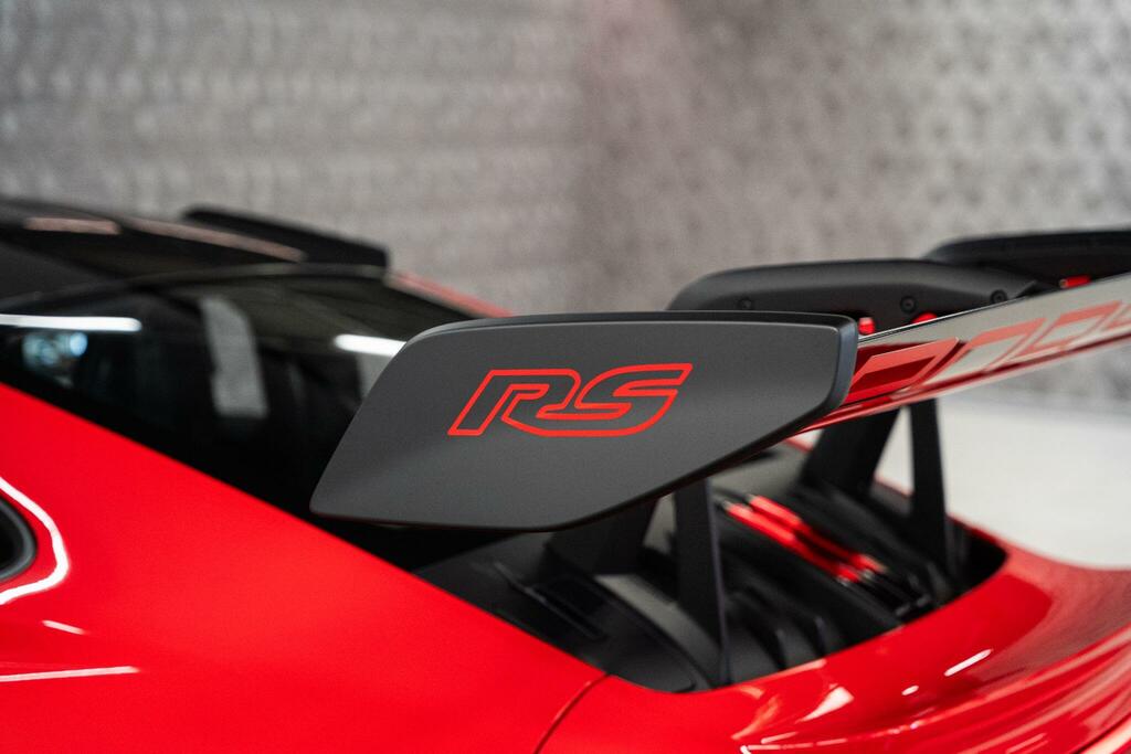 Porsche 911 St 2025 Black #75