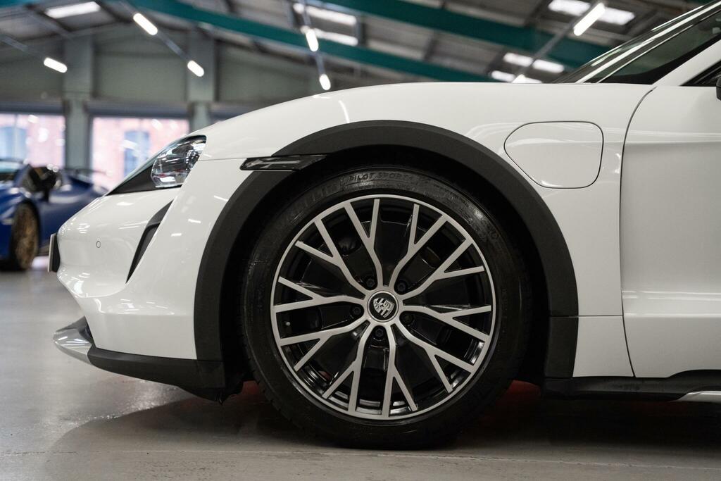 Porsche Taycan Performance 470 Bhp Blue #11