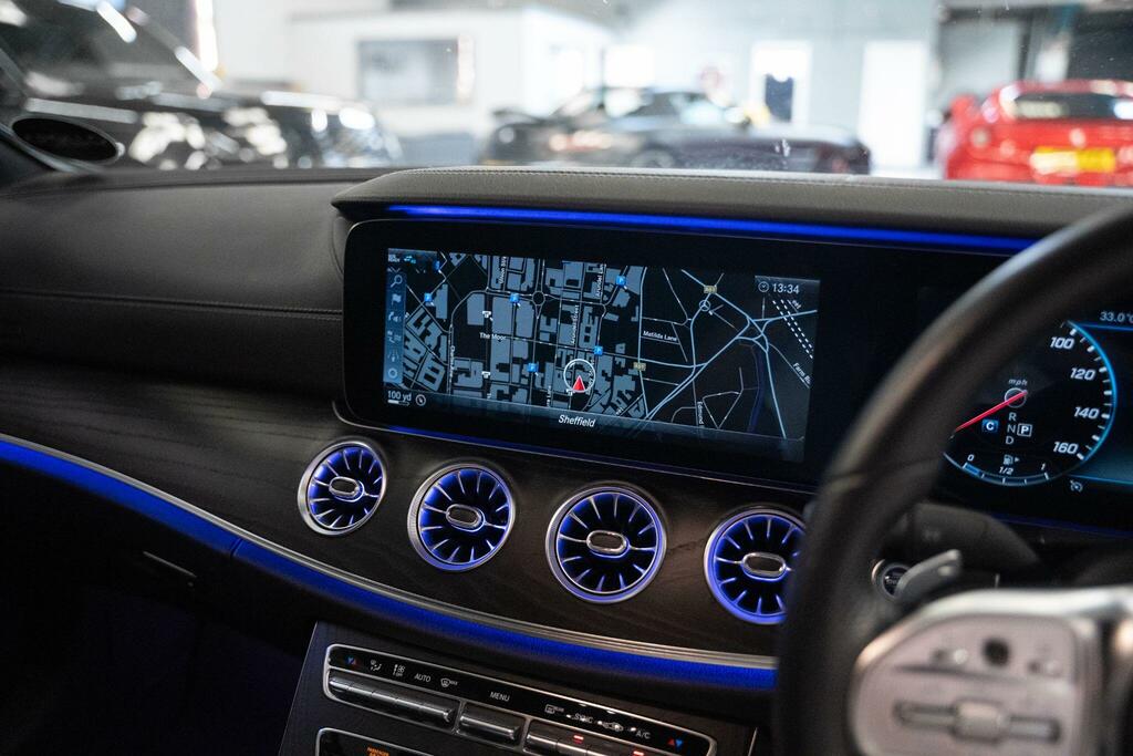 Mercedes-Benz E Class E220d Amg Line 9G-tronic Silver #29