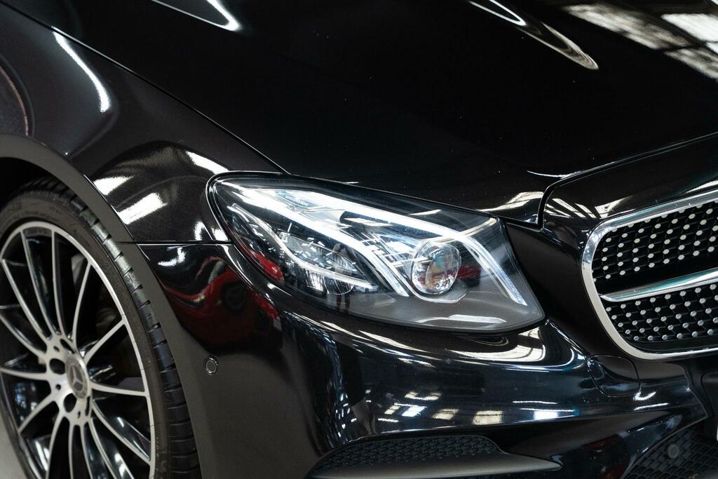 Mercedes-Benz E Class E220d Amg Line 9G-tronic Silver #43