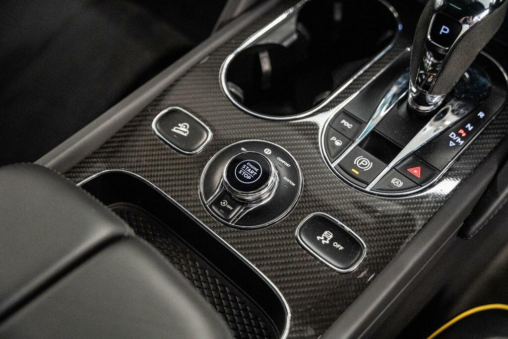 Bentley Bentayga 4.0 V8 Mulliner Driving Spec Tour Spec Grey #32