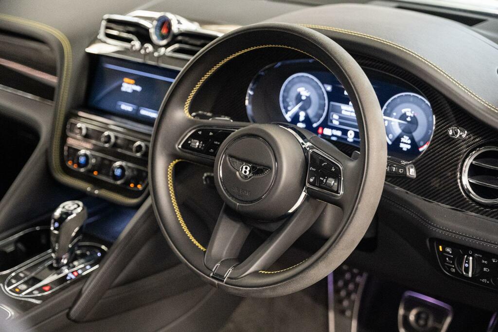 Bentley Bentayga 4.0 V8 Mulliner Driving Spec Tour Spec Grey #18