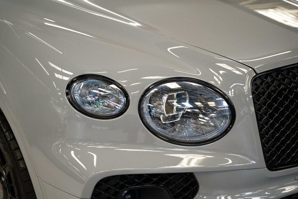 Bentley Bentayga 4.0 V8 Mulliner Driving Spec Tour Spec Grey #43