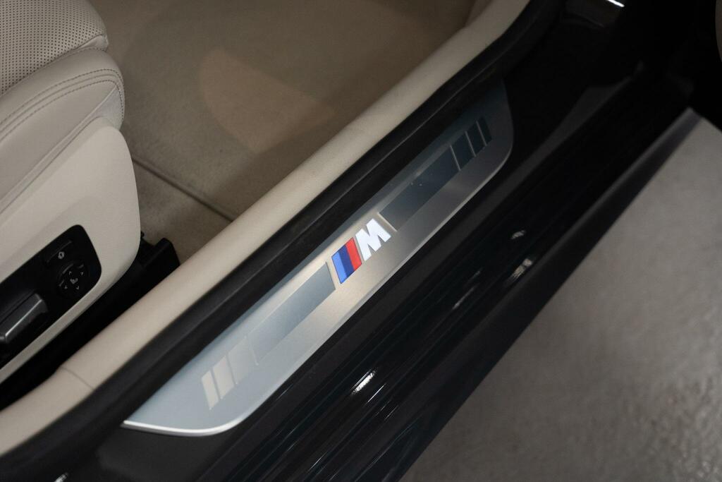 BMW 8 Series Gran Coupe 840D Blue #39