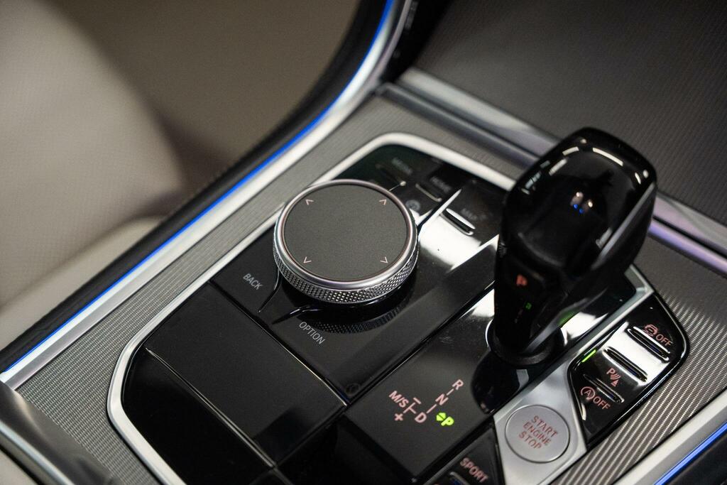 BMW 8 Series Gran Coupe 840D Blue #31