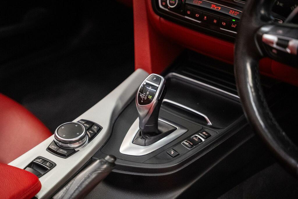 BMW 4 Series 420D Gran Coupe M Sport Black #33