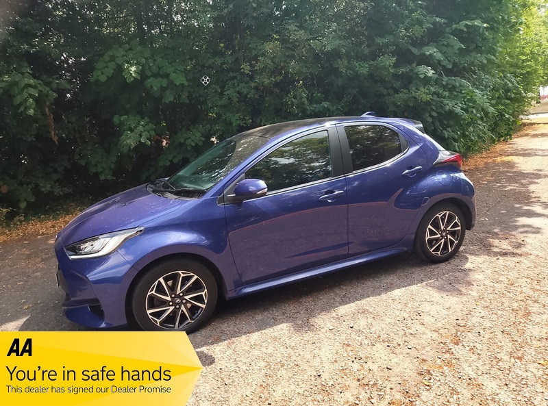 Toyota Yaris Design 1 Owner Blue #4