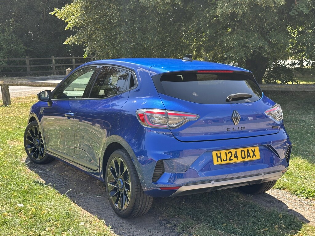 Renault Clio Hatchback 1.6 Esprit Alpine E-tech Full Hybrid 145 HJ24OAX Blue #3