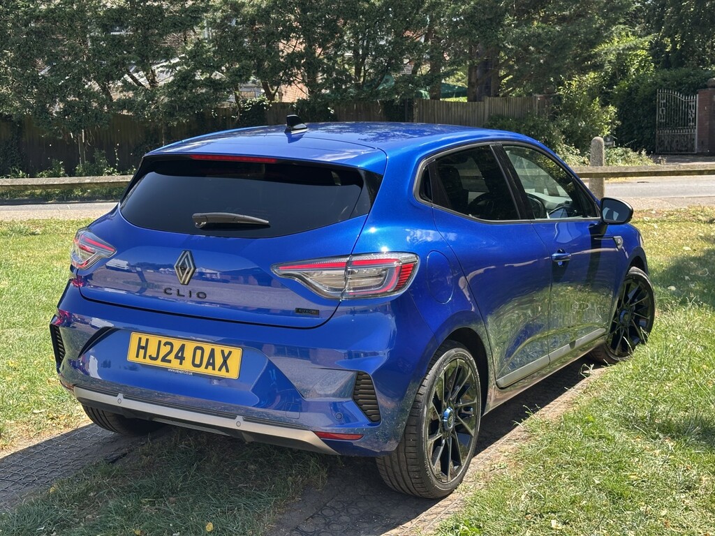 Renault Clio Hatchback 1.6 Esprit Alpine E-tech Full Hybrid 145 HJ24OAX Blue #4