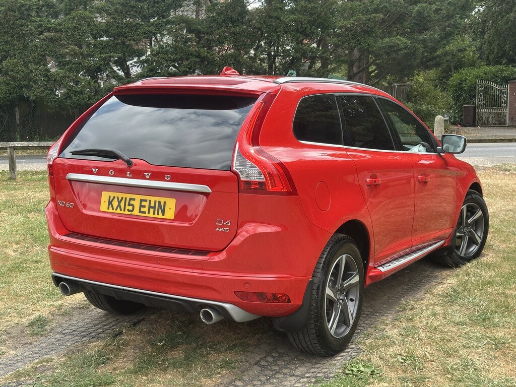 Volvo XC60 Suv 2.4 R-design Lux D4 Awd 2015 KX15EHN Red #4