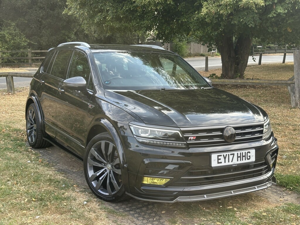 Volkswagen Tiguan Suv 2.0 Tsi Bluemotion Tech R-line 2017 Black