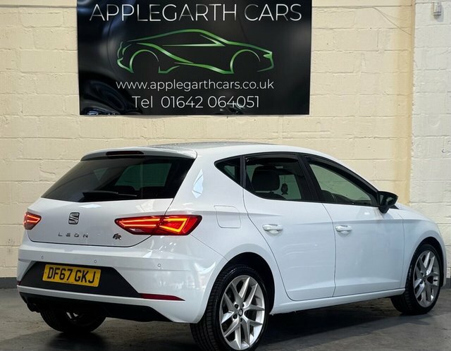Seat Leon Tsi Fr Technology Hatchback White #3
