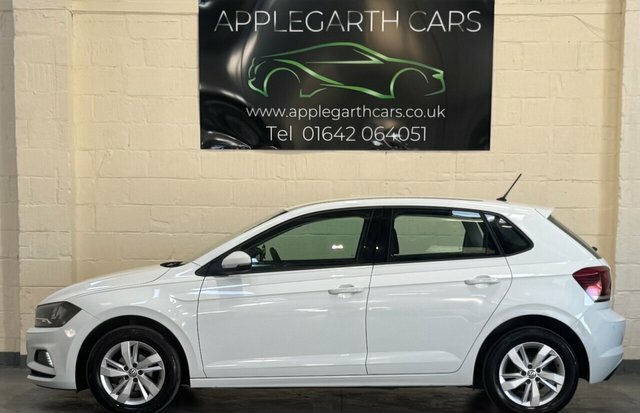 Volkswagen Polo Evo Se Hatchback AO68XEV White #4