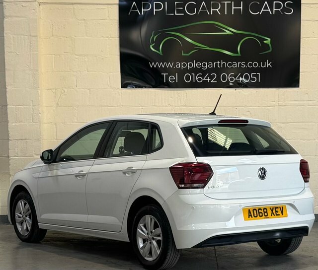 Volkswagen Polo Evo Se Hatchback AO68XEV White #5