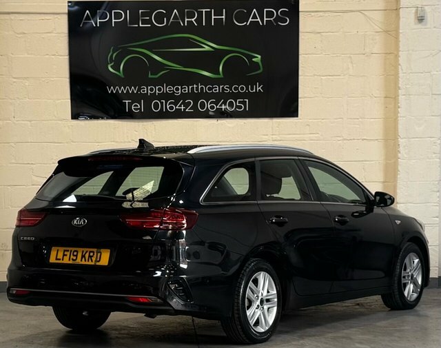 Kia Ceed T-gdi Eco 2 Sportswagon Black #2
