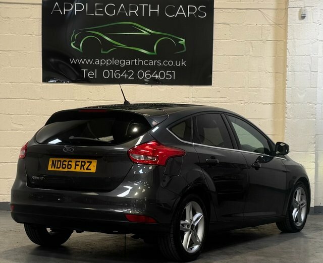 Ford Focus Tdci Titanium Hatchback ND66FRZ Grey #2