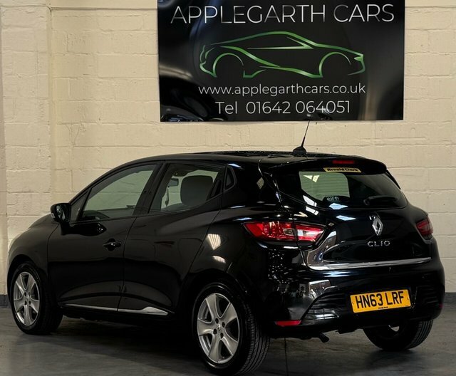 Renault Clio 16V Dynamique Medianav Hatchback HN63LRF Black #3