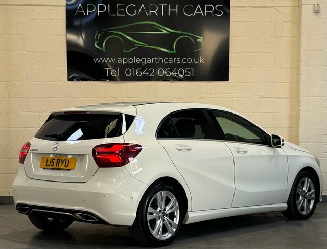 Mercedes-Benz A Class A180d Sport Premium Hatchback L15RYU White #3