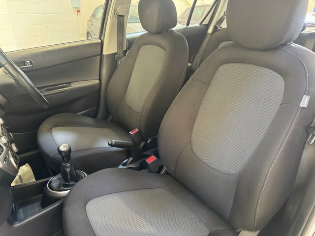 Hyundai I20 Active 5-Door White #9