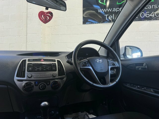 Hyundai I20 Active 5-Door White #10