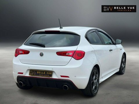 Alfa Romeo Giulietta 1.7 Giulietta Veloce A15FLA White #3