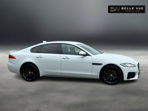Jaguar XF 3.0 Xf V6 White #4
