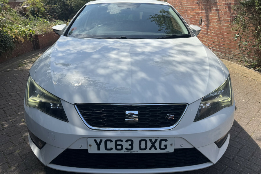 Seat Leon Hatchback White #3