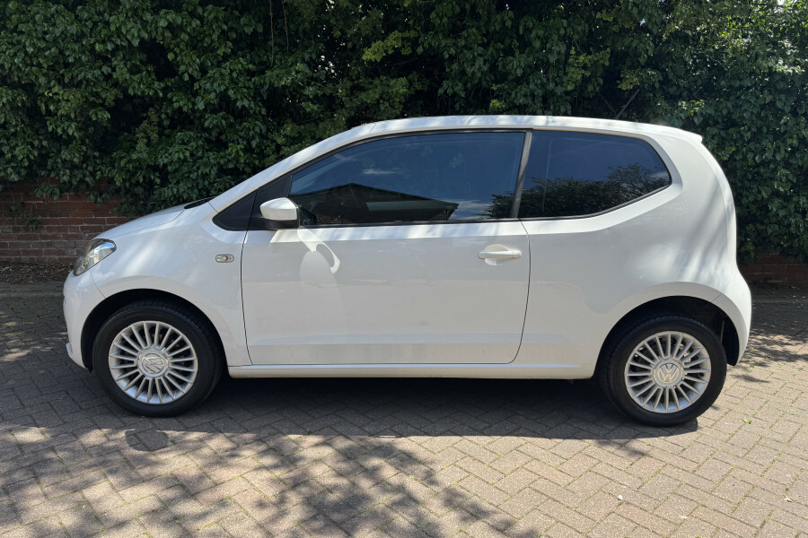 Volkswagen Up Hatchback BM63BEL White #5