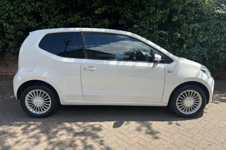 Volkswagen Up Hatchback BM63BEL White #6