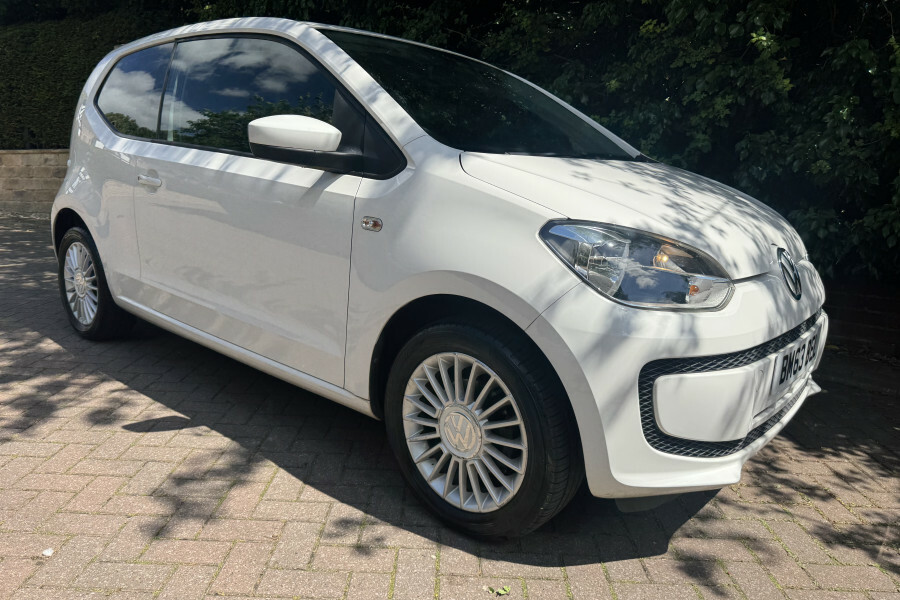 Volkswagen Up Hatchback BM63BEL White