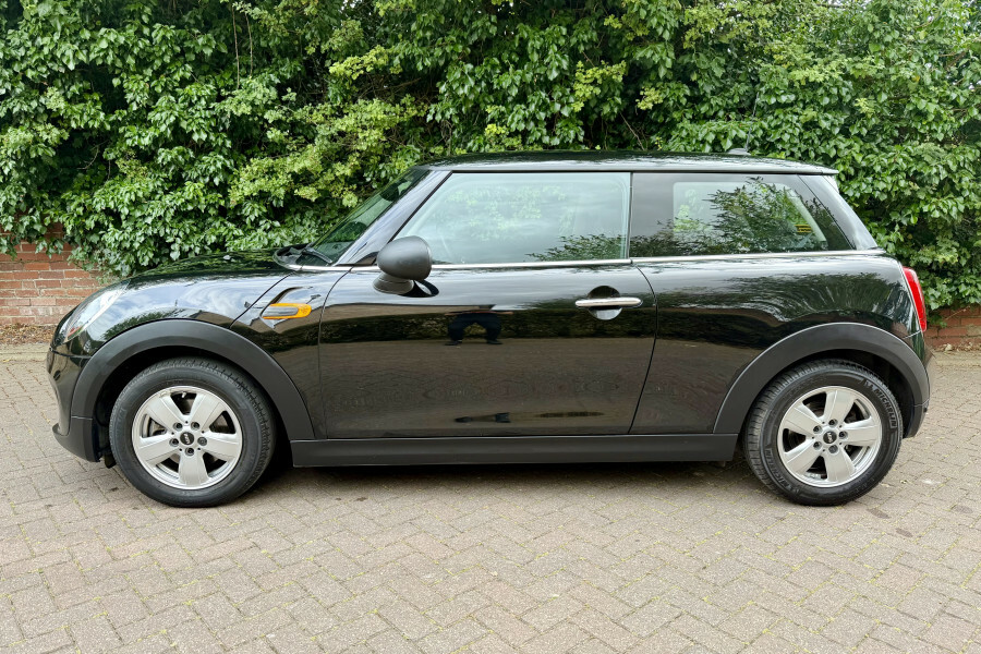 Mini Hatch Hatchback Black #4