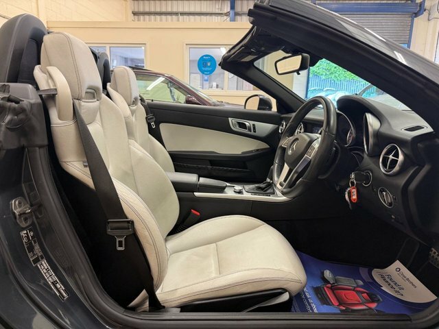 Mercedes-Benz SLK 1.8 Slk200 Blueefficiency Amg Sport Convertible 2 Grey #3