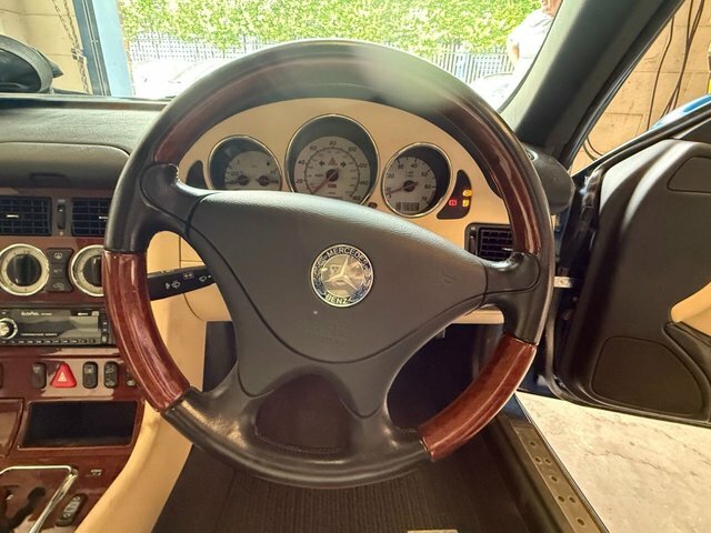 Mercedes-Benz SLK Convertible 3.2 Slk320 200202 Silver #12