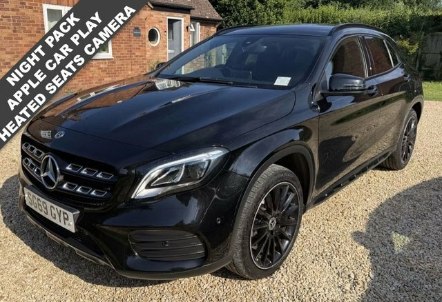 Mercedes-Benz GLA Class 1.6 Gla200 Amg Line Edition Suv Apple Car Play 5 D Black