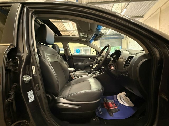 Kia Sportage 1.6 Gdi Ecodynamics 2 Suv 2Wd Silver #2