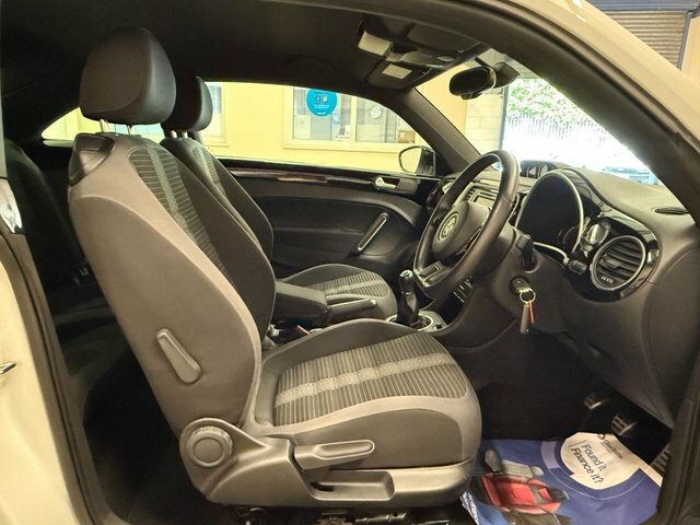 Volkswagen Beetle 1.4 Tsi Bluemotion Tech Sport Hatchback Pet White #2