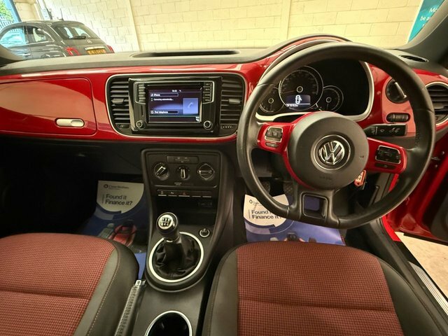 Volkswagen Beetle 1.4 Tsi Bluemotion Tech Design Hatchback Pe Red #5