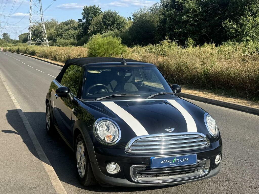 Mini Convertible 1.6 One Euro 6 Black