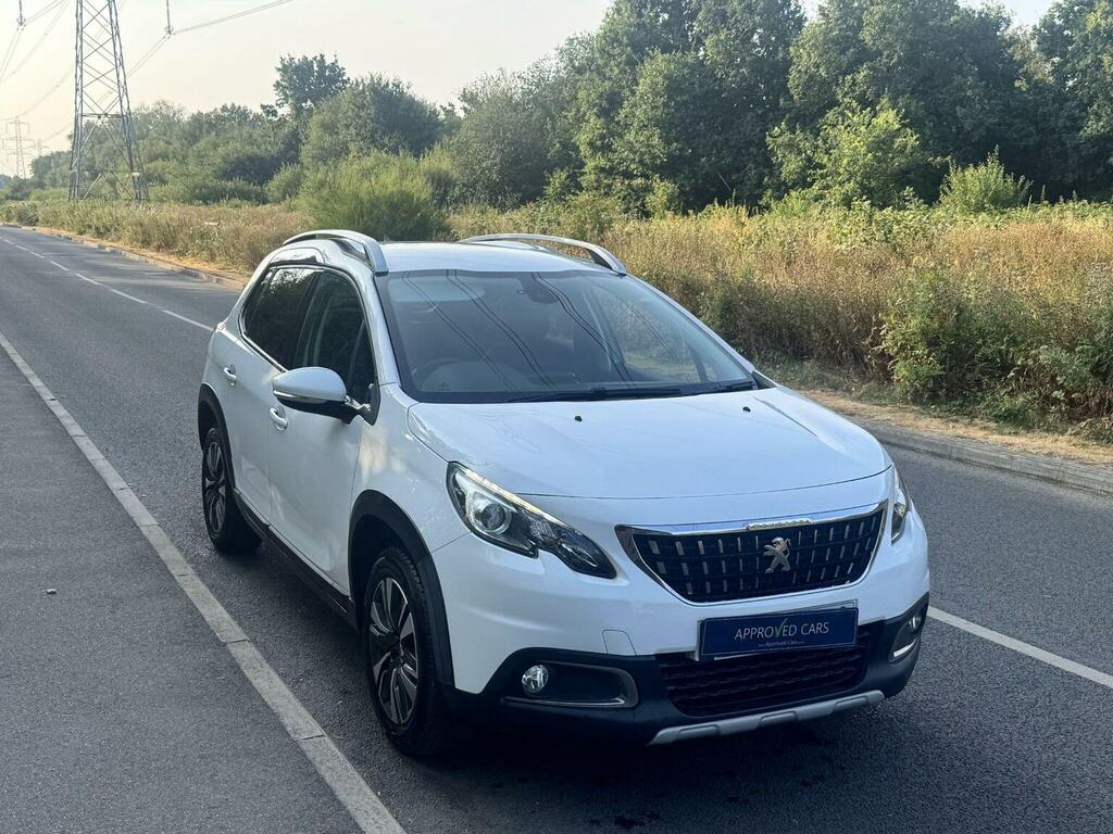 Peugeot 2008 1.2 Puretech Allure Euro 6 White #5