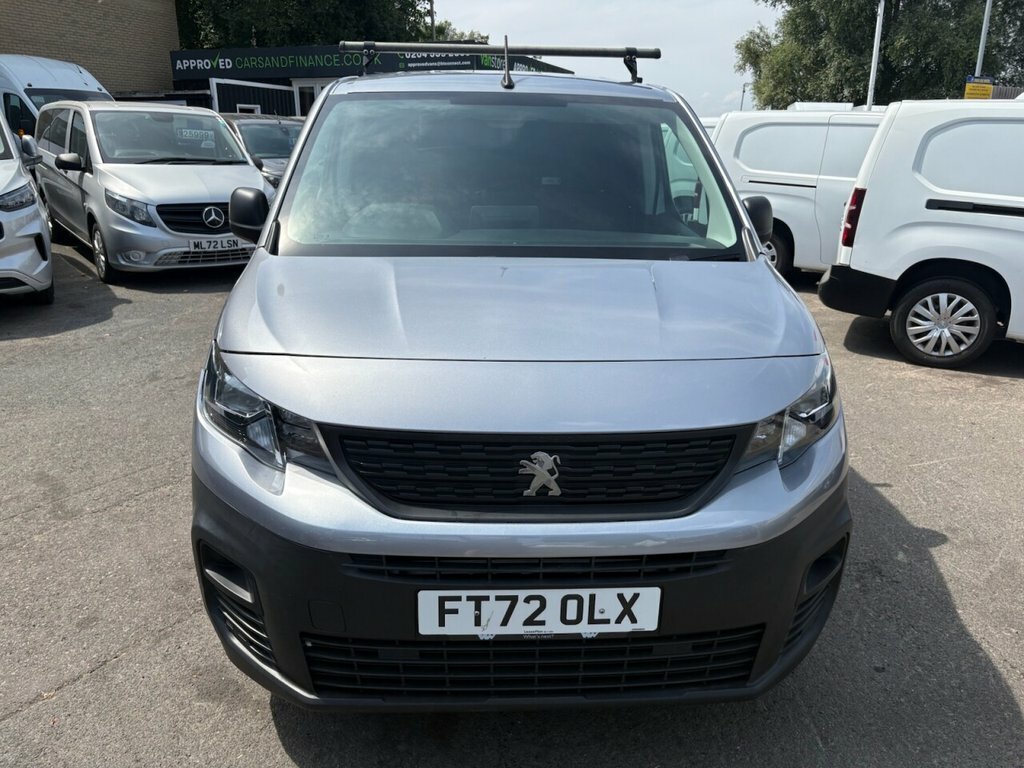 Peugeot Partner 1.5L Professional Premium FT72OLX Grey #2
