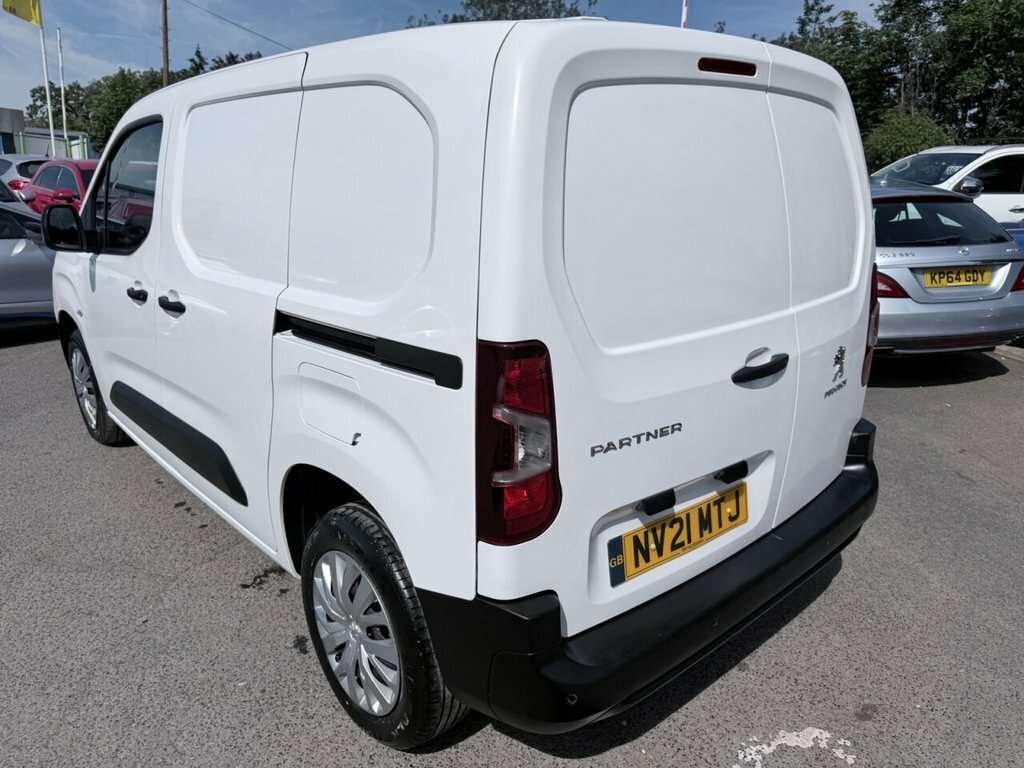 Peugeot Partner 1.5L Professional White #5