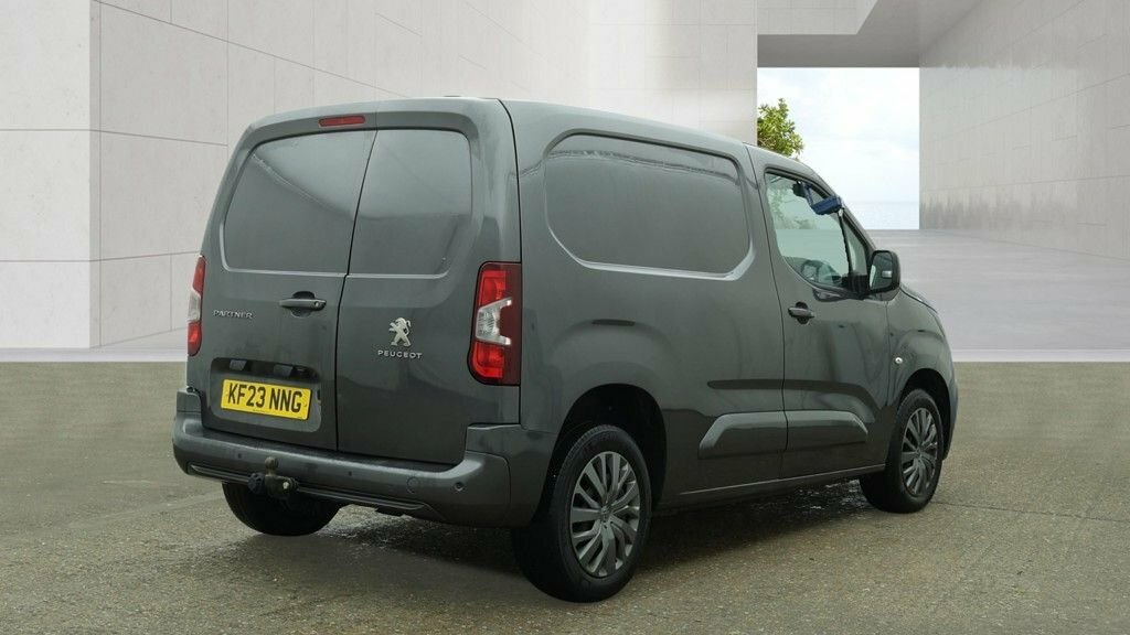 Peugeot Partner 1.5L Asphalt Premium Grey #4