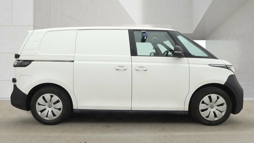 Volkswagen ID.Buzz Mpv White #5