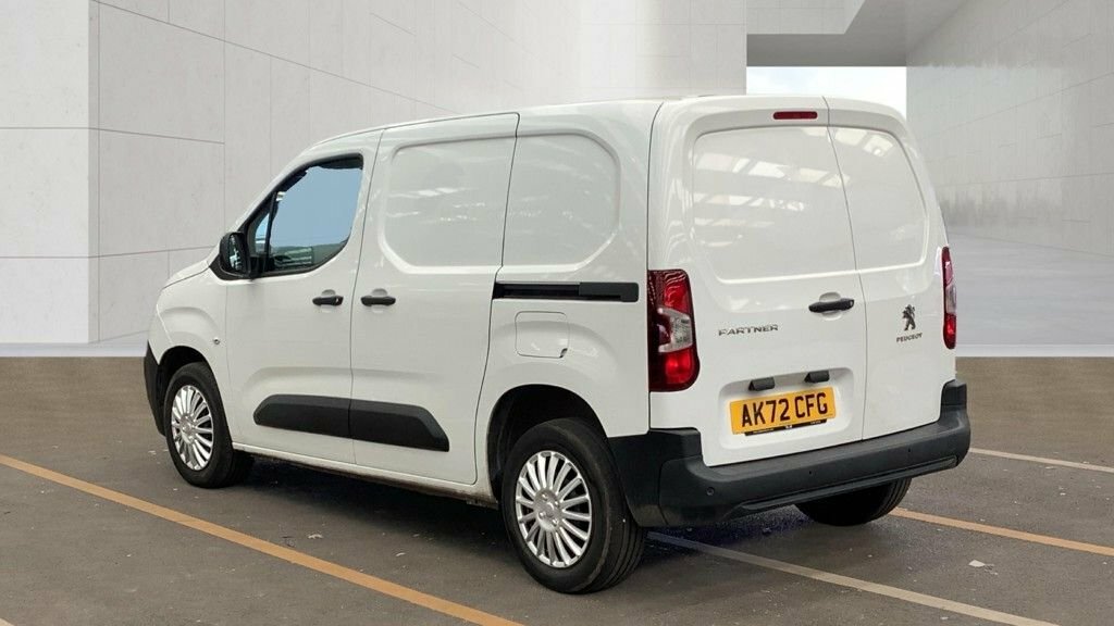 Peugeot Partner 1.5L Professional Premium White #3