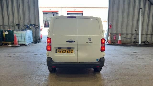 Peugeot Expert 1.5L Professional Premium 6Dr White #5