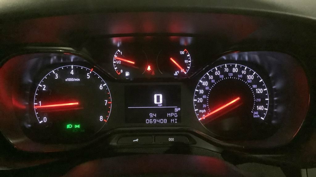 Vauxhall Combo L1h1 2000 Dynamic White #8