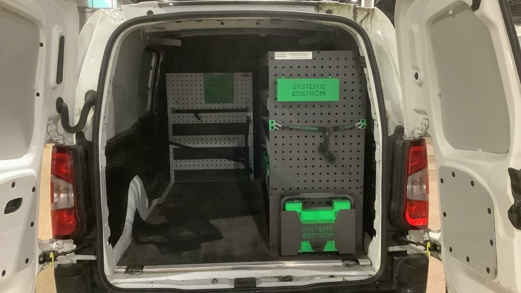 Vauxhall Combo 1.5L Dynamic White #6