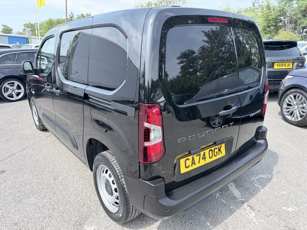Peugeot Partner 1.5L Professional CA74OGK Black #5