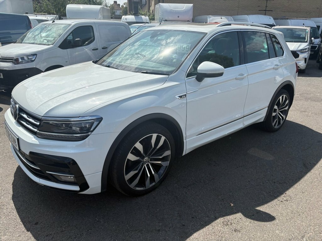 Volkswagen Tiguan 2L R-line YF68ZVN White #5